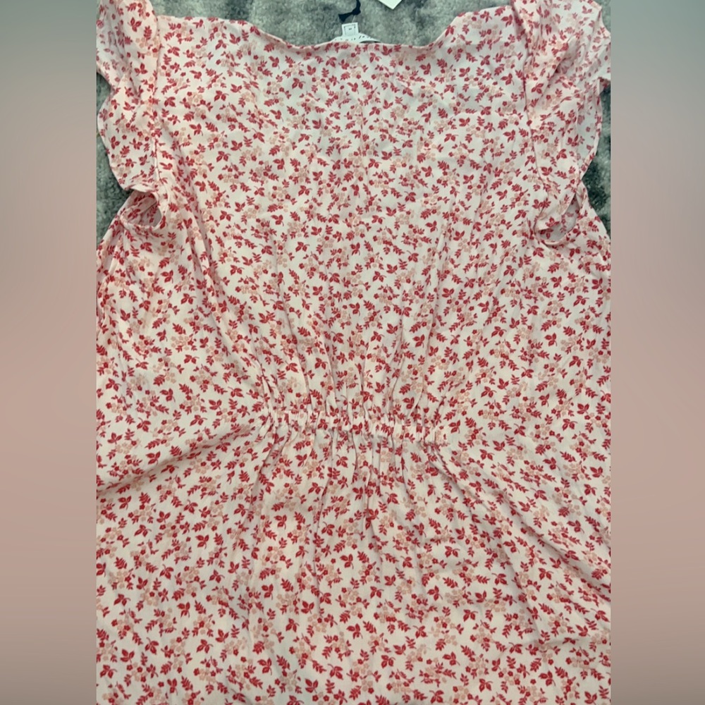 Women’s Pink Floral shirt